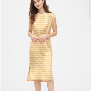 Striped short sleeve midi t-shirt dress